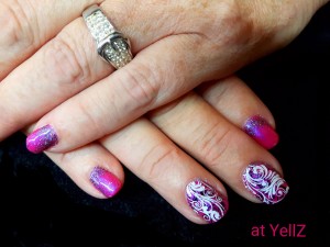 2016-11-22 13.12.20 - acryl shellac fel roze dubbel stamping nail art
