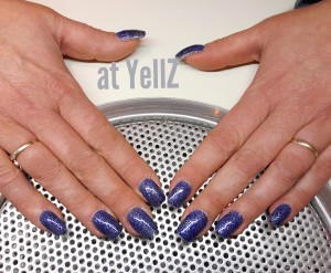 2017-01-20 18.25.13 - acryl shellac blauw glitter